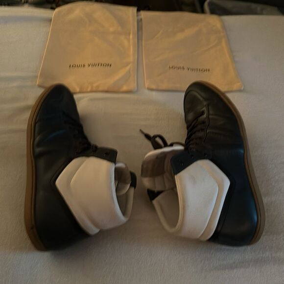 LOUIS VUITTON Leather High Trainers - LV Men's Size 9 - US Men's Size 10 - Picture 10 of 12